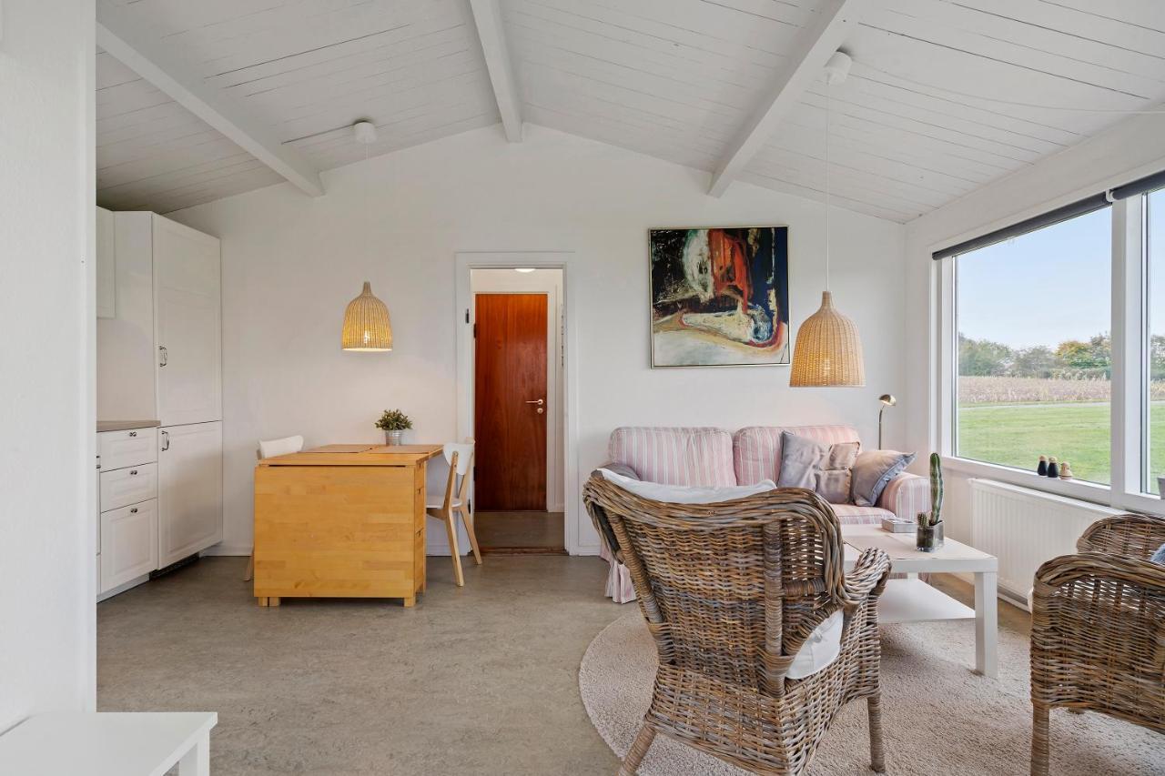 Cozy 2-Bedroom J Seaside Escape At Summerhouse Brenderup Εξωτερικό φωτογραφία